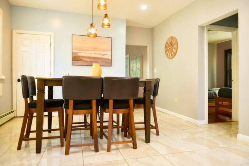 Cozy Apartment 3Rd 10Min Walk Downtown And City View โพรวิเดนซ์ ภายนอก รูปภาพ